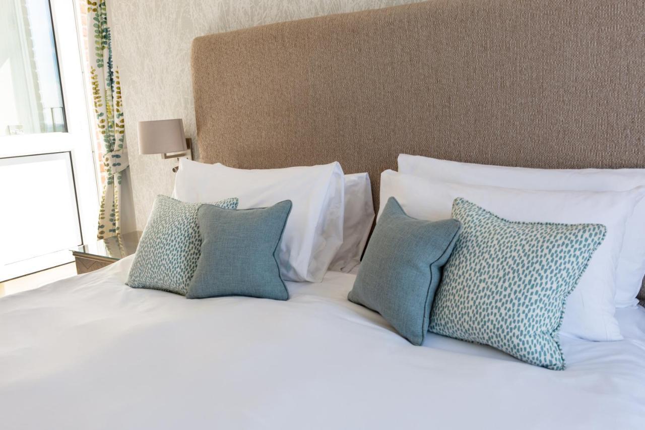 The Brudenell Hotel Алдебург Екстериор снимка